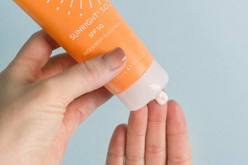 nu-skin-sunright-sunscreen-spf-50-for-body-and-face-eay-to-apply